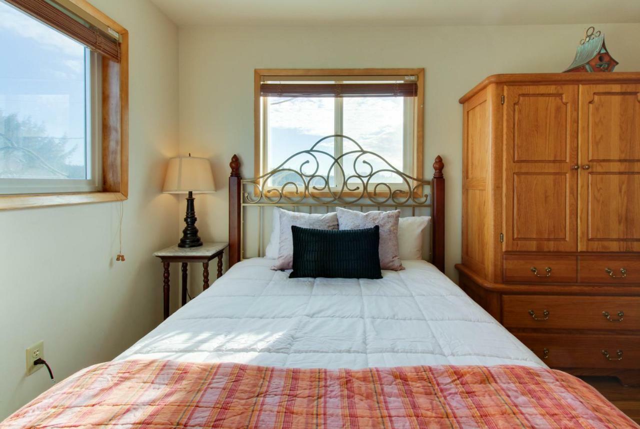 Lopez Island Agate Beach Waterfront Home Islandale Екстер'єр фото